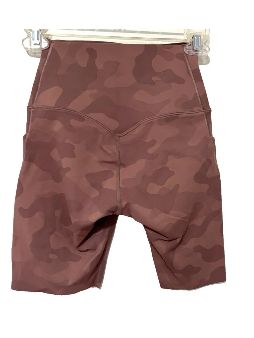 Nike Universa  Dri-Fit Support High-Waist  Camo Biker Short Mauve  Size XS